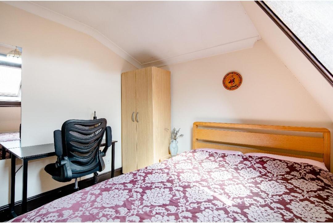 Double Room 2 Mins From Station Belvedere Extérieur photo
